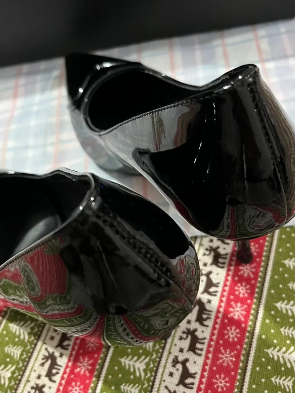 Alaïa Le Cœur Black Patent Leather Pointed-Toe High Heels